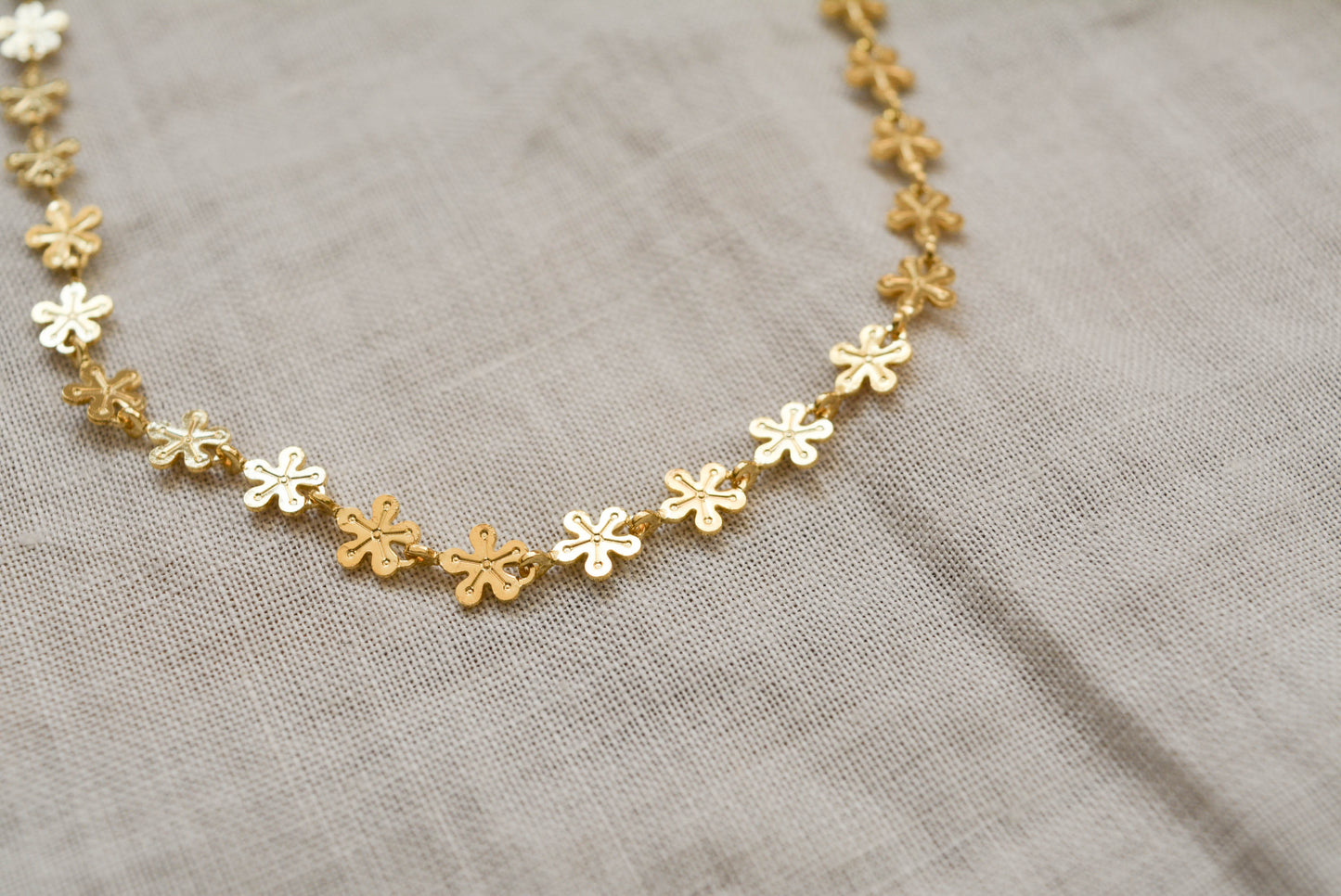 Gerbe Necklace